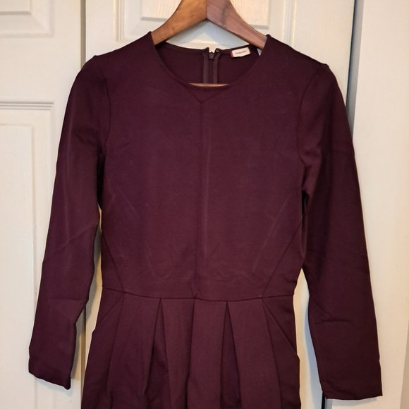 Aritzia Sunday Best Long Sleeved Fit-and-Flare Tartine Dress Size 8 - Picture 1 of 5